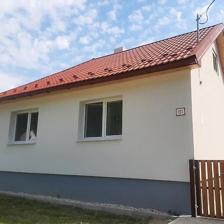 Babickin Dom Villa Mezőlaborc Kültér fotó